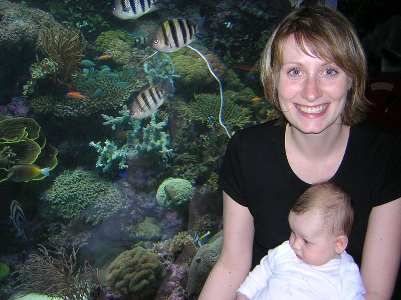 Under the water with mamma