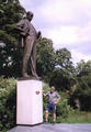 10 V Zkolanech potkme sochu prezidenta Zpotockho