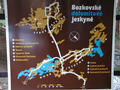 14 Po kilometrovm sjezdu vstoupme do Bozkovskch jeskyn