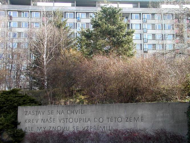 01 Pi cest na kopec Ldv se nejprve zastavme v Kobylisk Stelnici