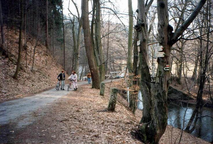 08 Turistickou cestou i cyklostezkou