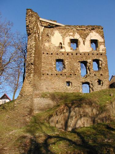 14 zbytky Pemyslovskho hradu