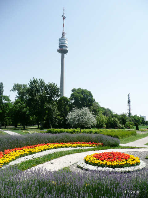 Vde - Dunajsk park - pohled na Vdeskou v