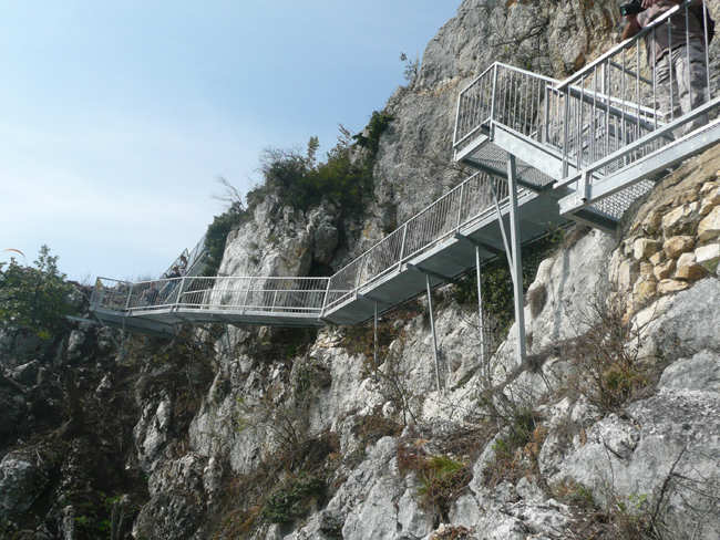 Nrodn park Hohe Wand - Felsenpfad - zajitn skaln cesta