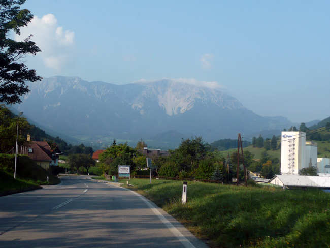 Pohled na Schneeberg 2076 m n. m.