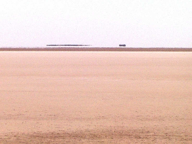 Fata - morgana.Sahara, soln jezero - Chott EL-Jerrid