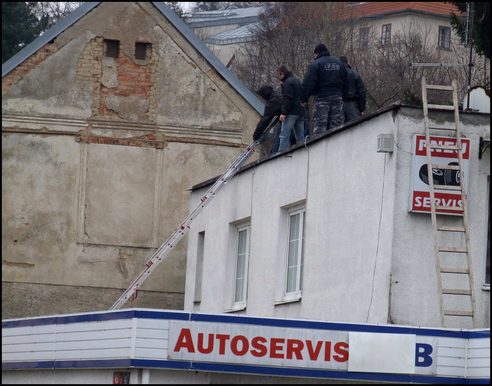 Fotogenick Liboc opt zlkala filmae. Reisr Ji Adamec natel 15.2.2011 akn scny pro seril Cesty dom.