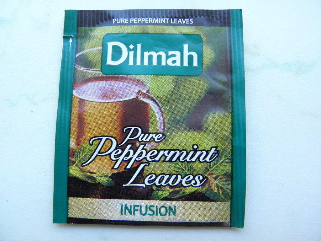 Pure peppermint leaves