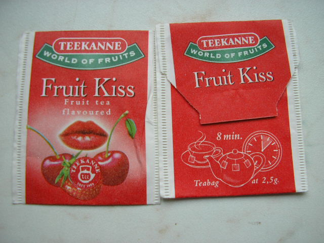 Fruit kiss