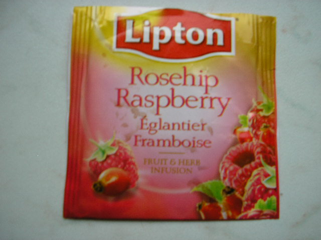 Flie-Rosehip raspberry