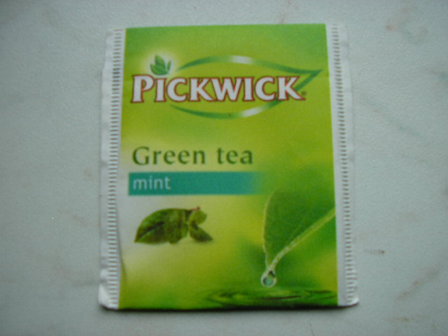 Green tea-mint-10721011