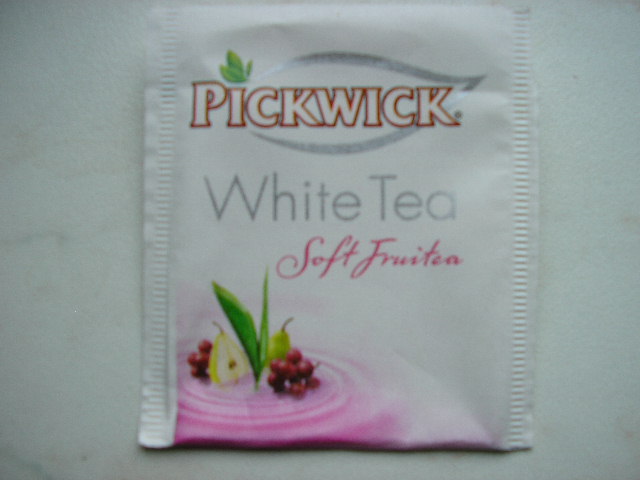 White tea-Soft fritea-10721082