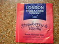 Strawberry+vanilla-fruit flavour tea