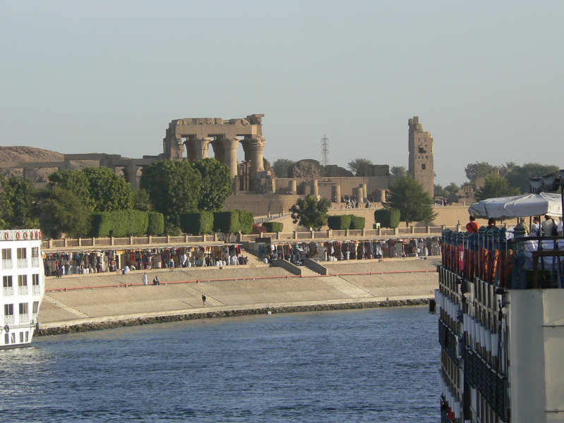 piplouvme do Kom Omba