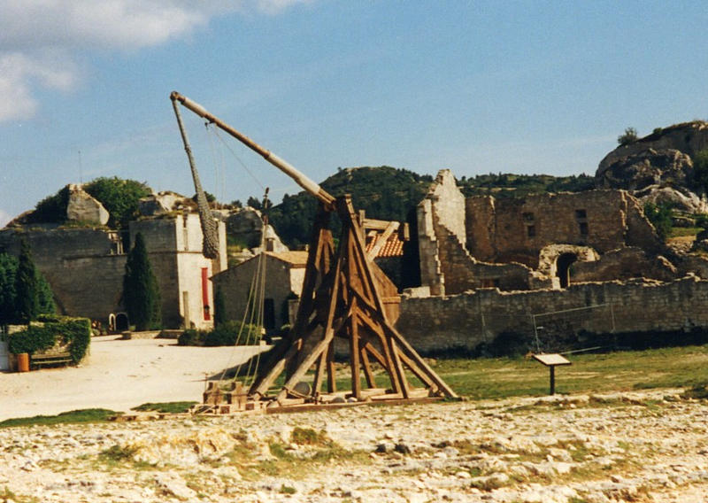 metac stroj na hrad Les Baux