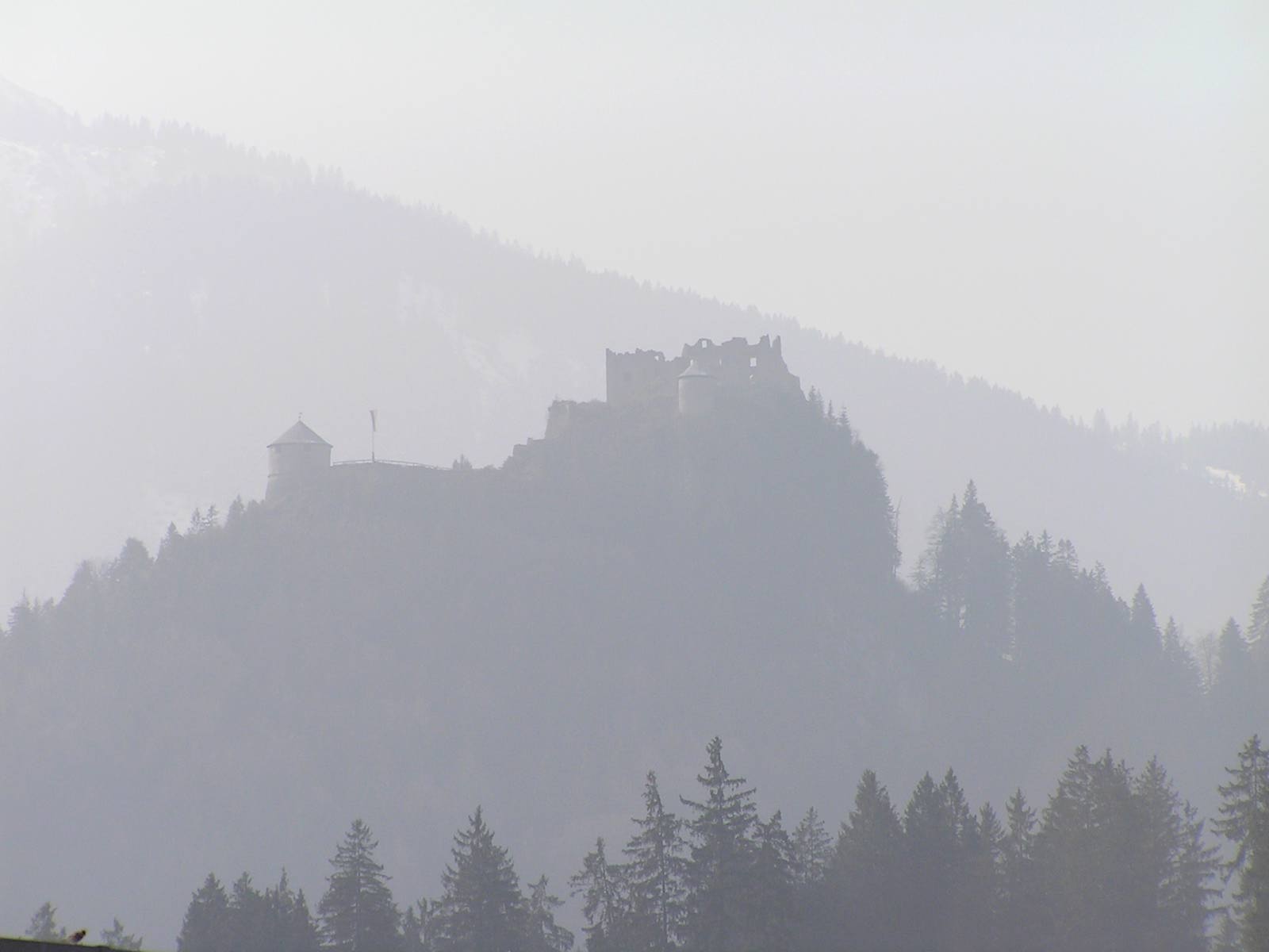 hrad nad Reutte