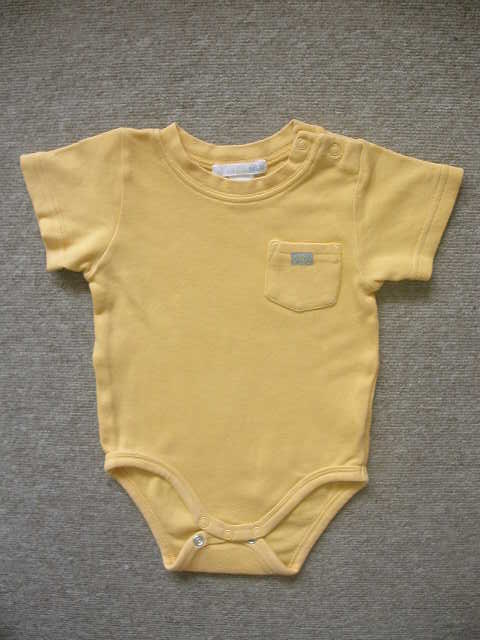  (B 2367) super znakov lut body s kapsikou, zn. BABY BABY z HM, perf.stav, vel. 74, 59 K