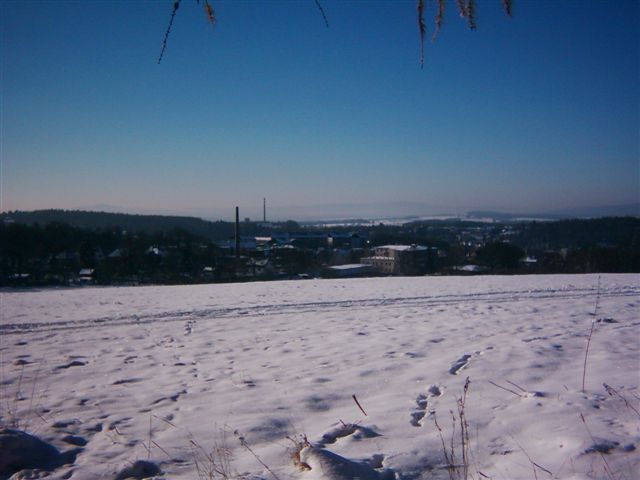 pohled z kopce nad nam domem