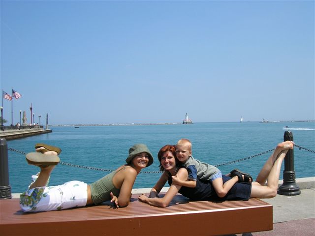 na Navy Pier s Ivou, za nama Lake Michigan