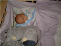 this is the way i sleep in my cot(to je zpusob jak spim ve sve postelce)