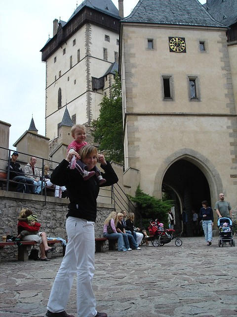 na Karltejn