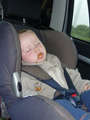 v aut - Jchym usnul se suenkou v puse