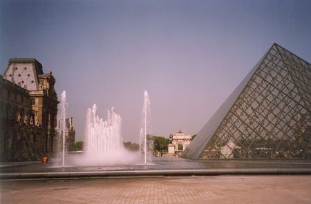 Louvre 01