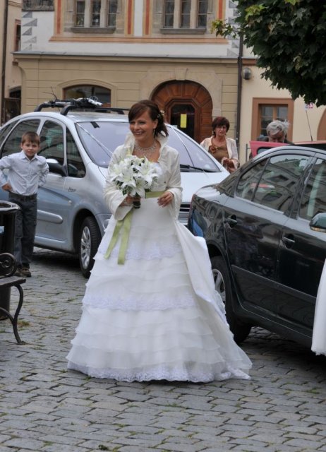 pjezd nevsty ped radnici