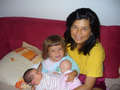 Mum with her two ninos