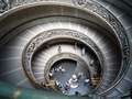 m: Vatiknsk muzea - Michelangelovo schodit