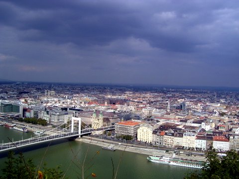 Pohled na Budape (od Sochy svobody)