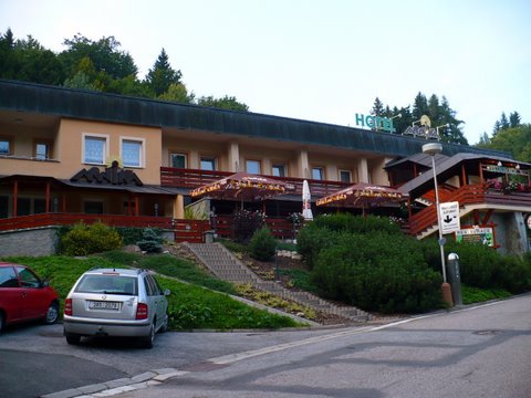 N hotel Arnika v Janskch Lznch