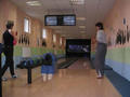 Na bowlingu...